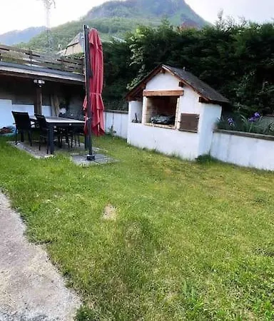 Holiday home Maison Au Coeur De Luz Sauveur Luz-Saint-Sauveur